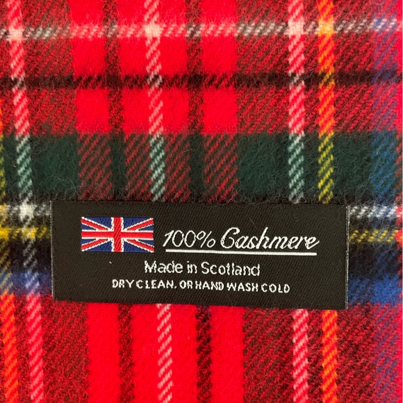 NWT Cashmere Tartan Scarf - Picture 2 of 6